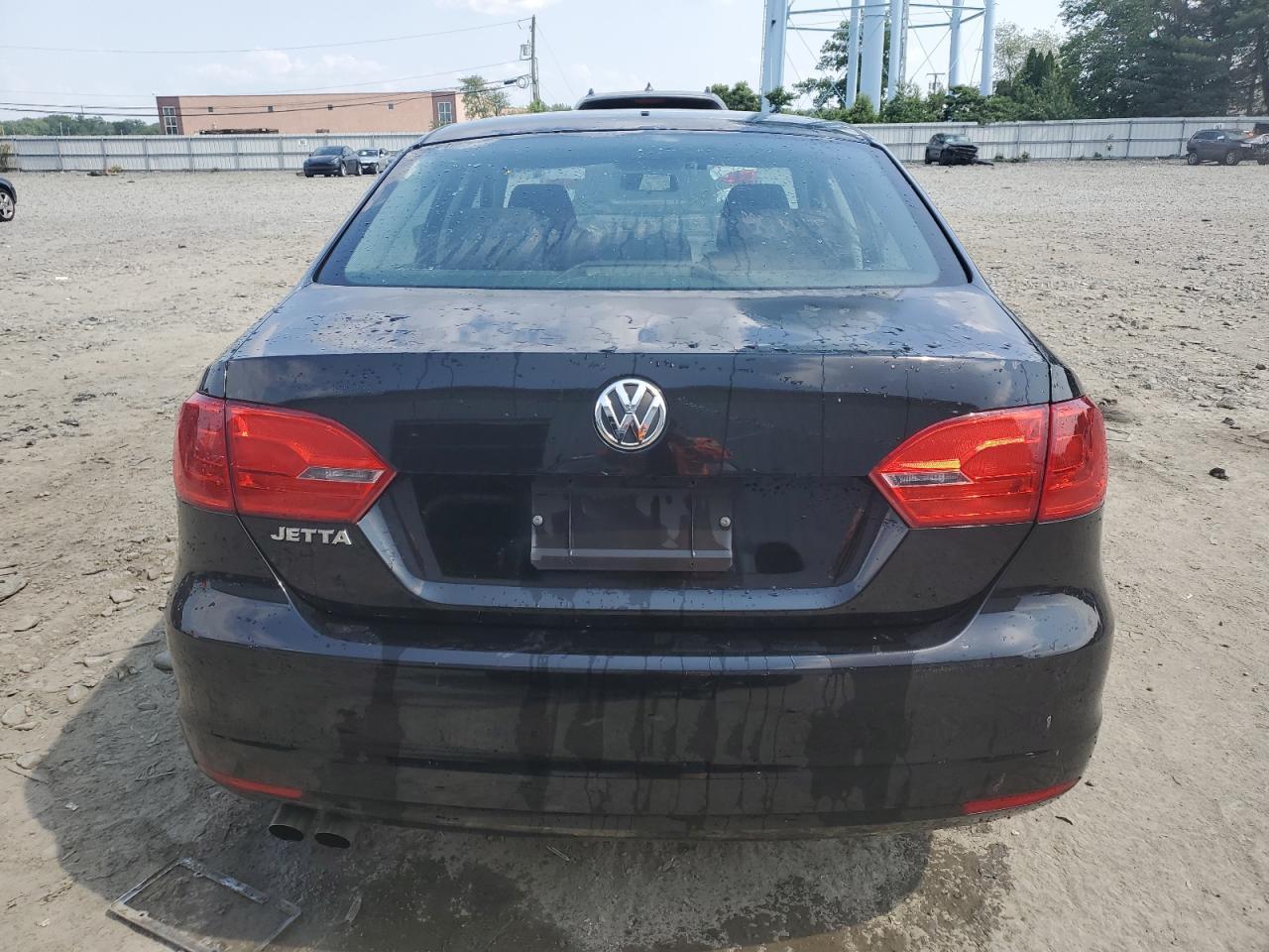 2012 Volkswagen Jetta Base - Image 6