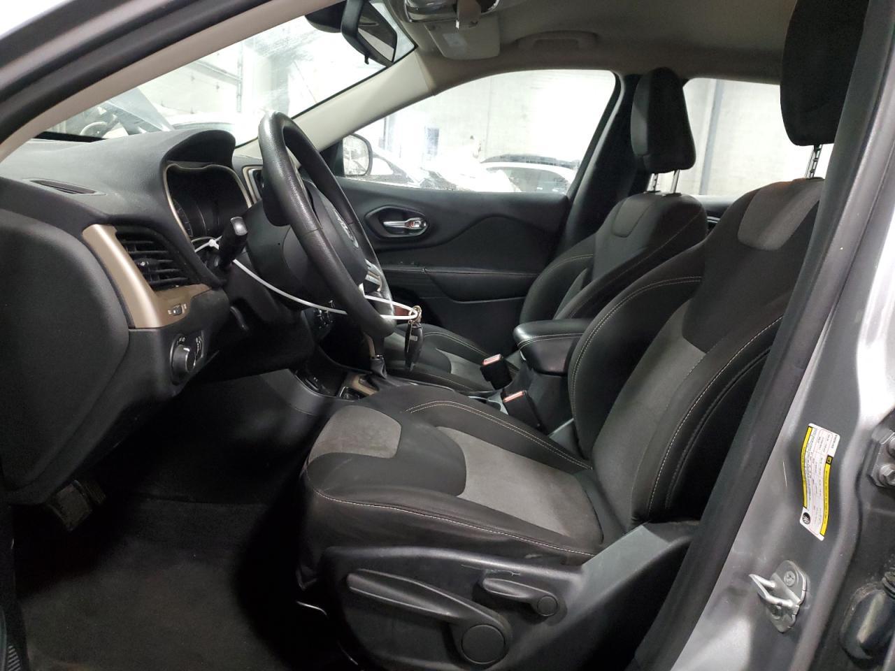 2014 Jeep Cherokee Sport - Фото 7