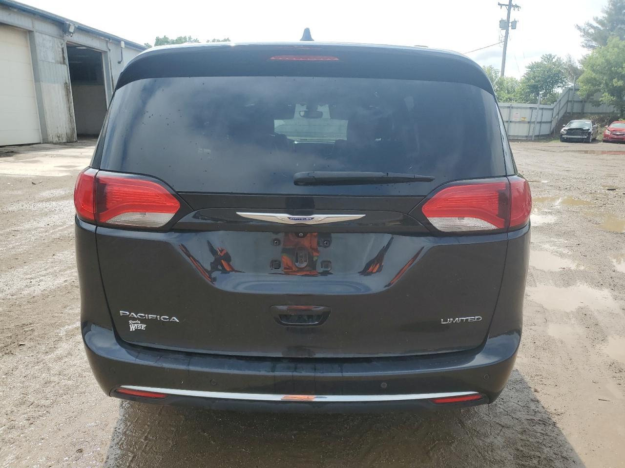 2018 Chrysler Pacifica Limited - Фото 6