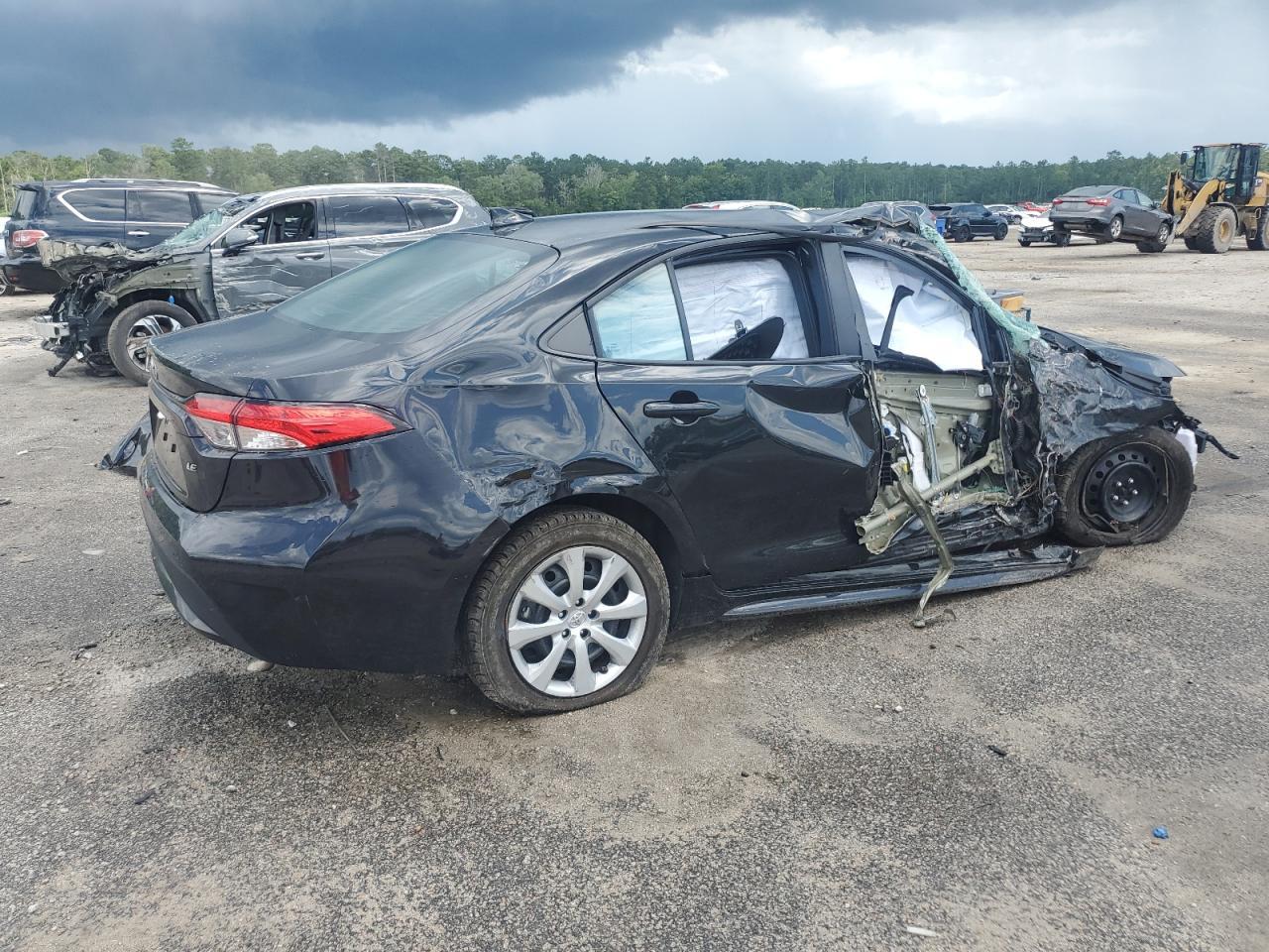 2021 Toyota Corolla Le - Фото 3