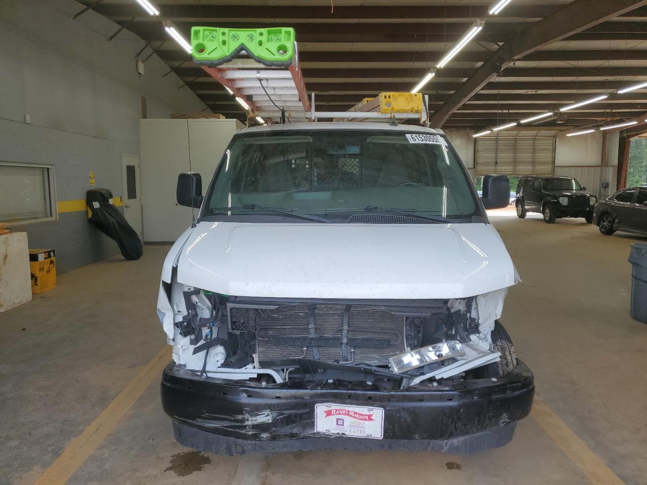 2020 Chevrolet Express G2500 - Фото 5