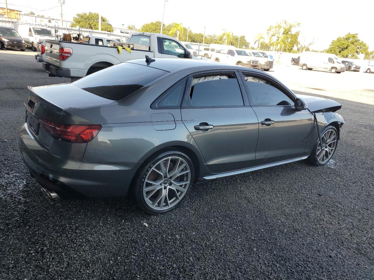 2022 Audi S4 Premium Plus - Image 3