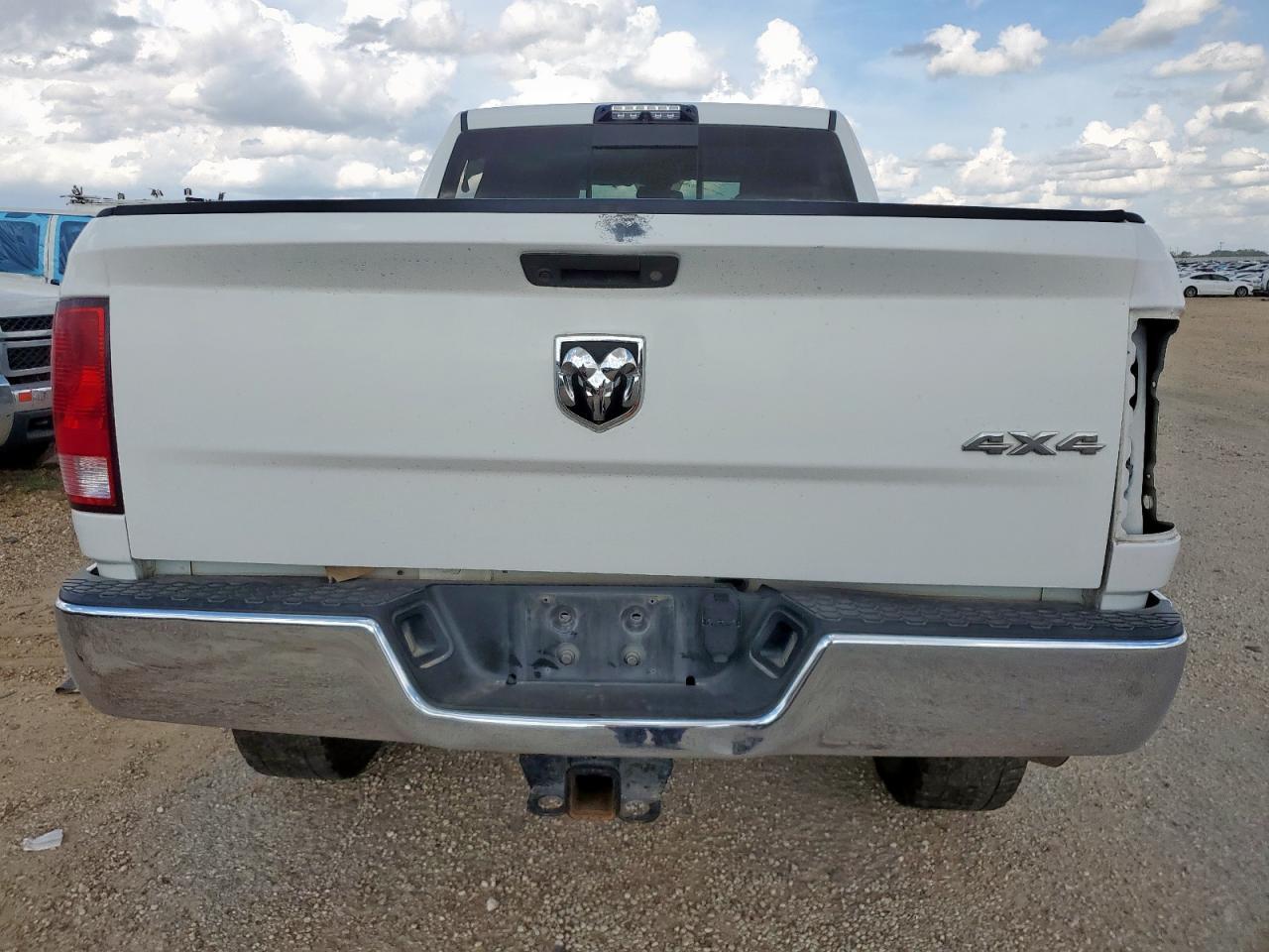 2018 Ram 2500 Slt - Image 6
