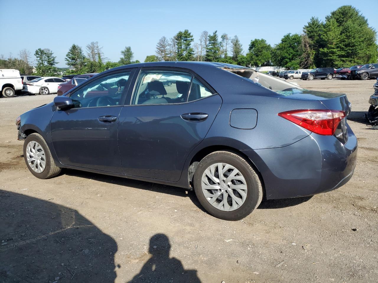 2018 Toyota Corolla L - Фото 2