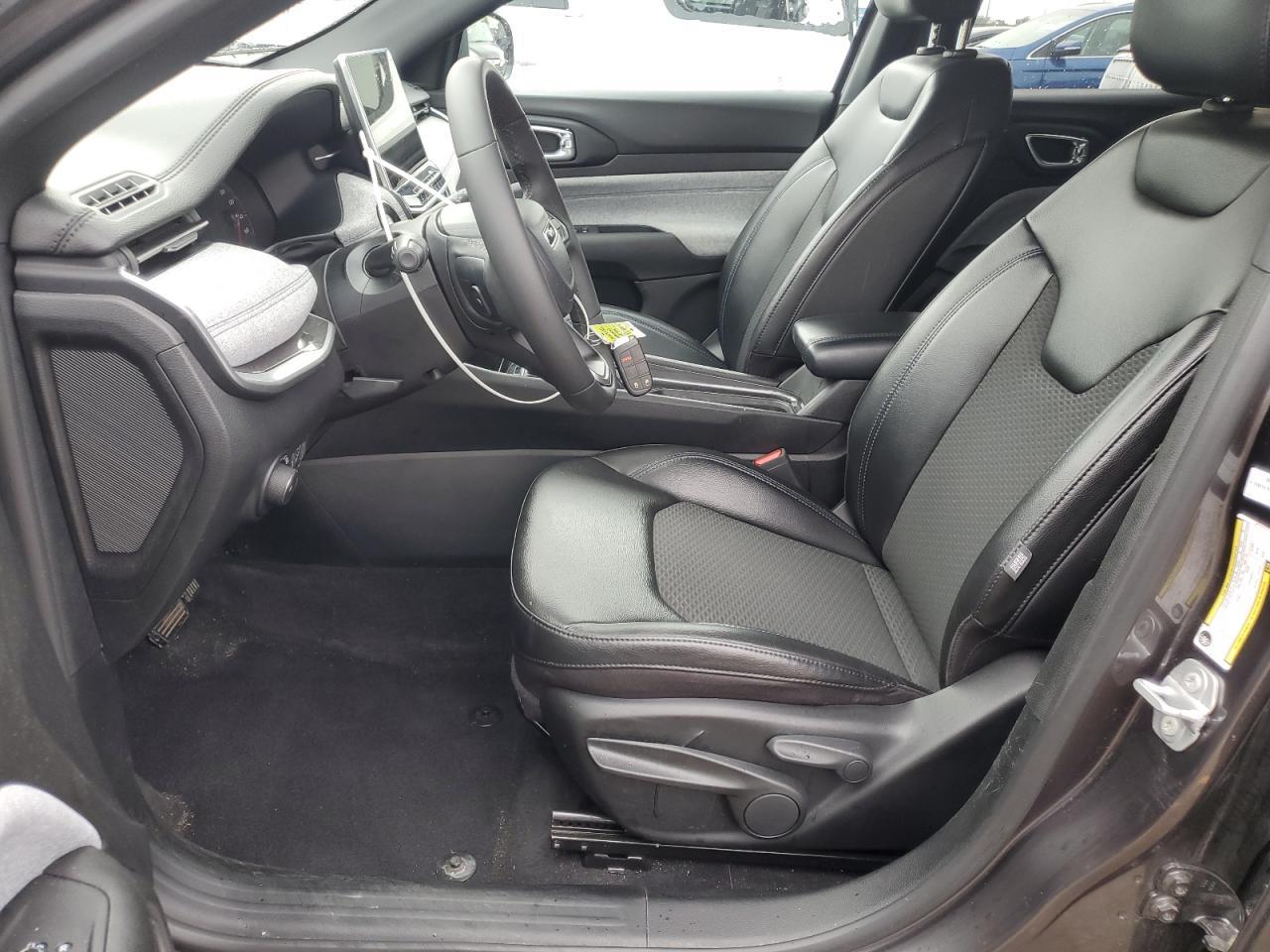 2023 Jeep Compass Latitude - Фото 7