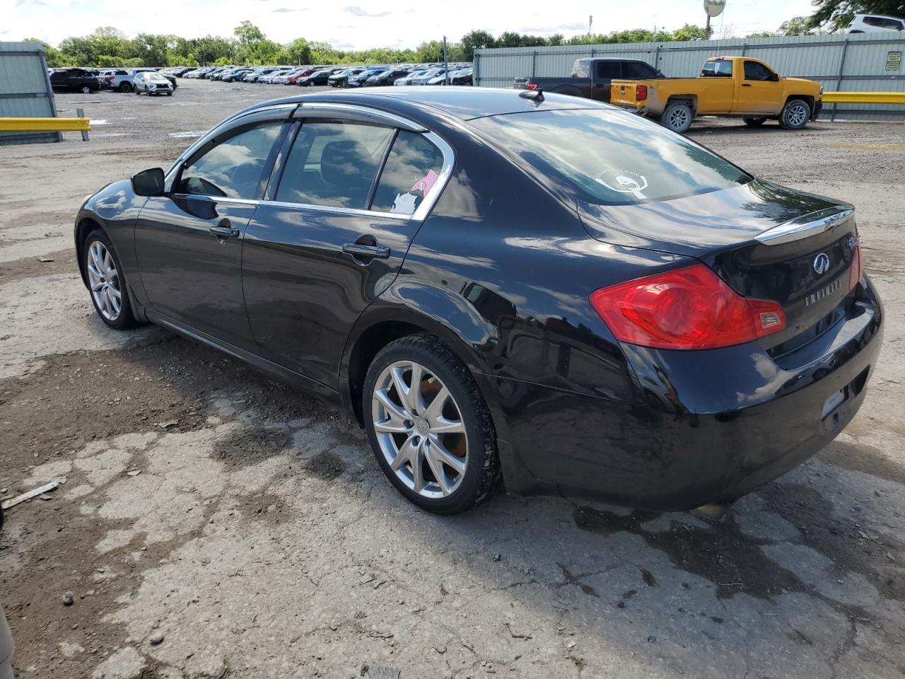 2009 Infiniti G37 - Фото 2