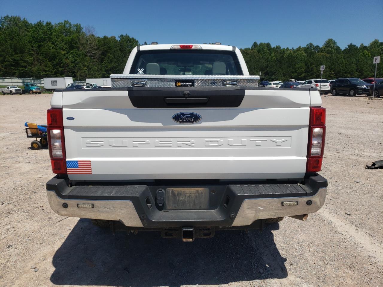 2022 Ford F250 Super Duty - Фото 6