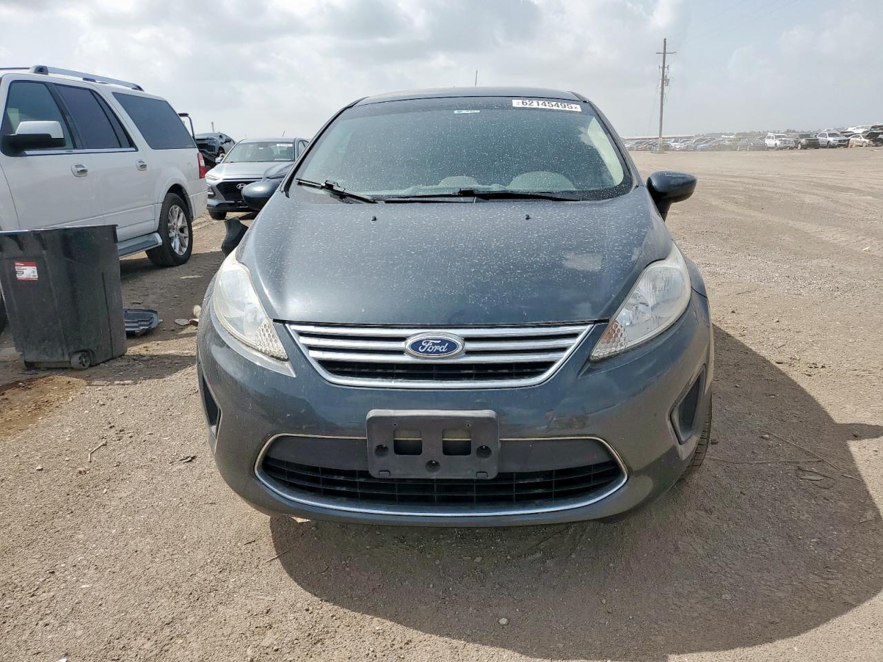 2011 Ford Fiesta Se - Image 5
