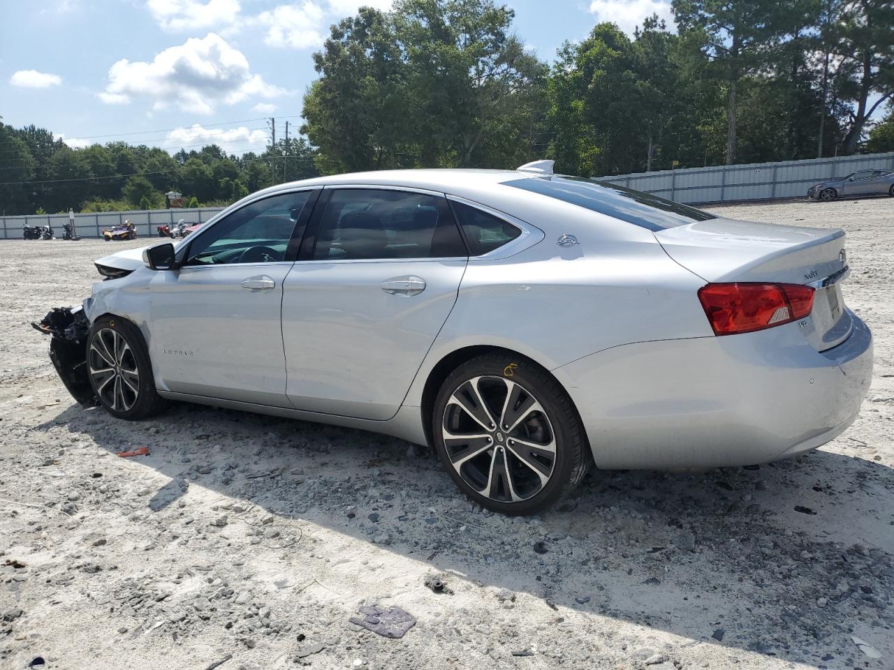 2020 Chevrolet Impala Lt - Image 2