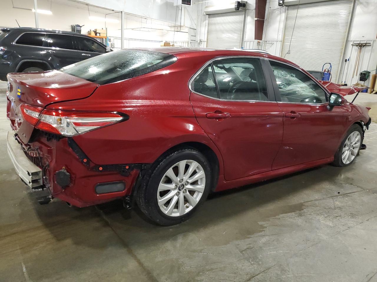 2018 Toyota Camry L - Image 3