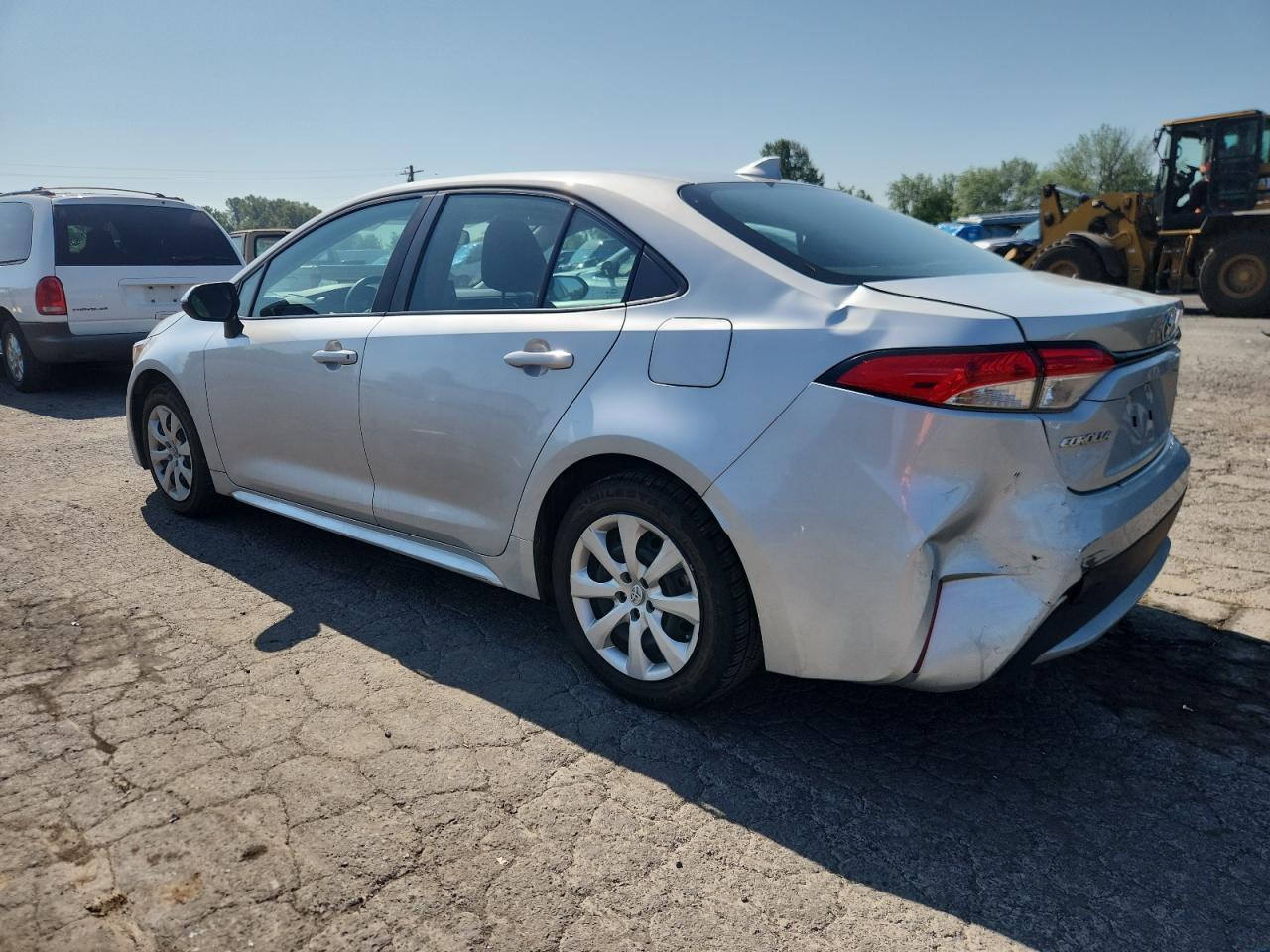 2021 Toyota Corolla Le - Фото 2