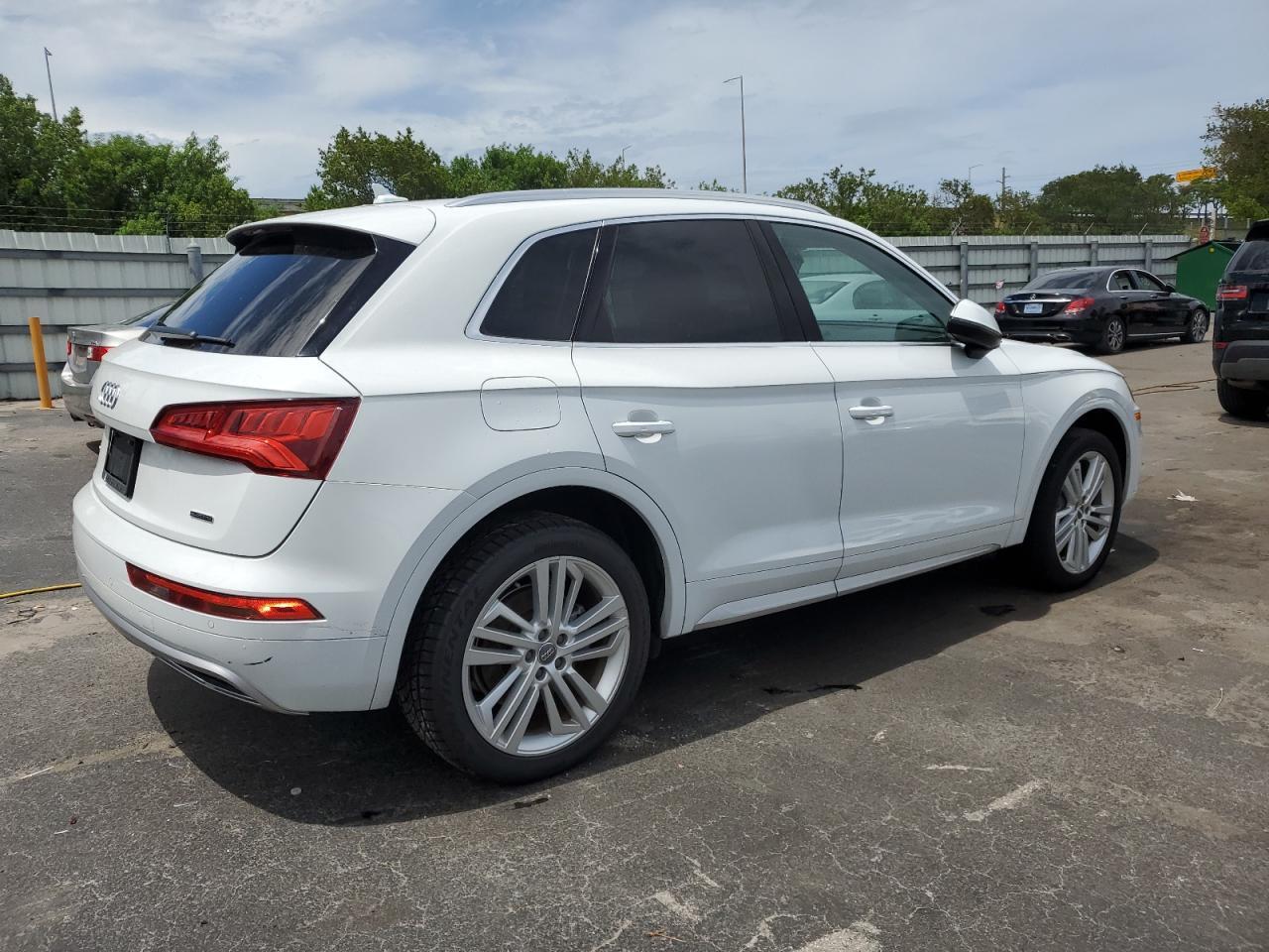 2019 Audi Q5 Premium Plus - Фото 3