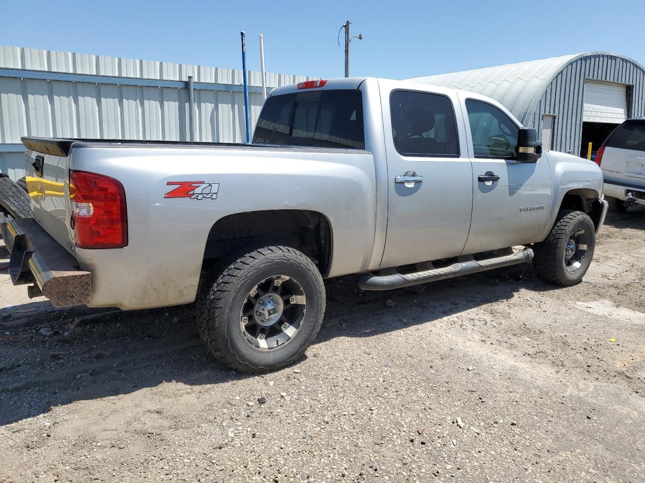 2011 Chevrolet Silverado K1500 Lt - Image 3