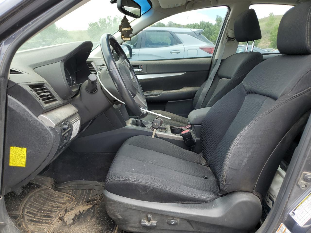 2010 Subaru Legacy 2.5Gt Premium - Image 7