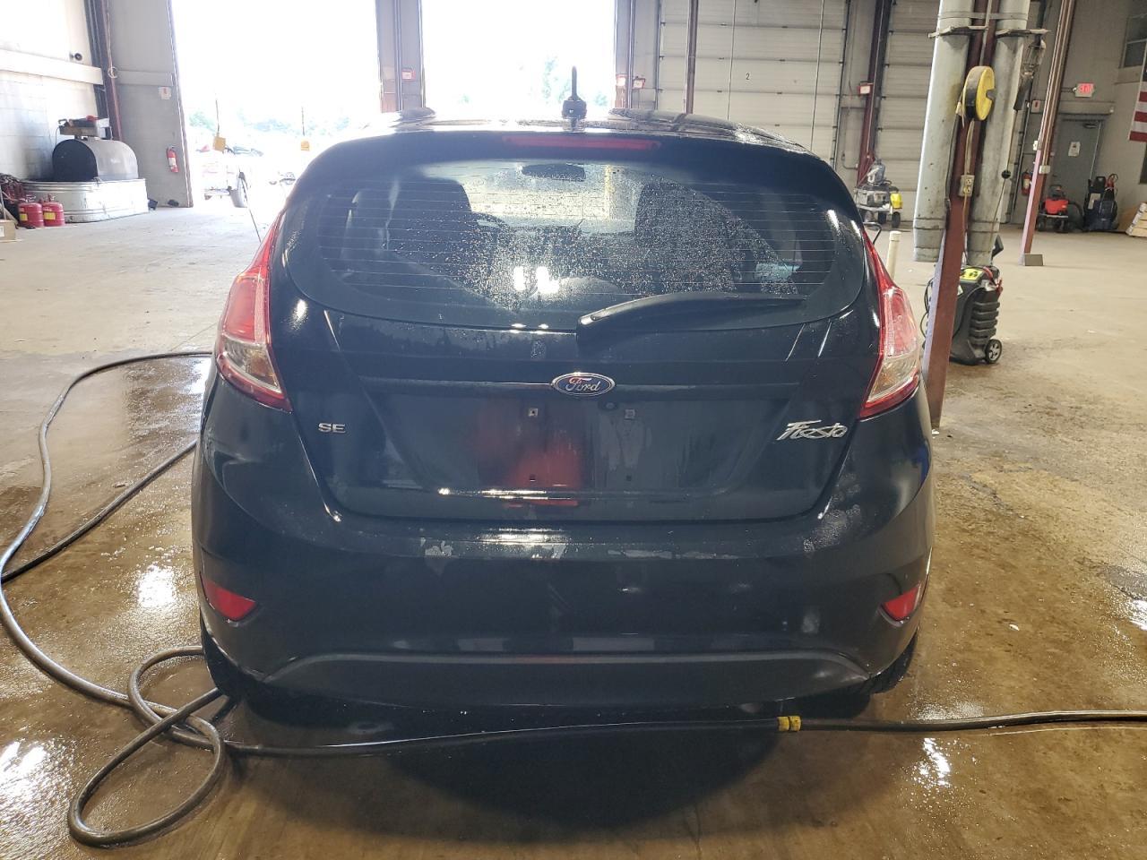 2019 Ford Fiesta Se - Image 6