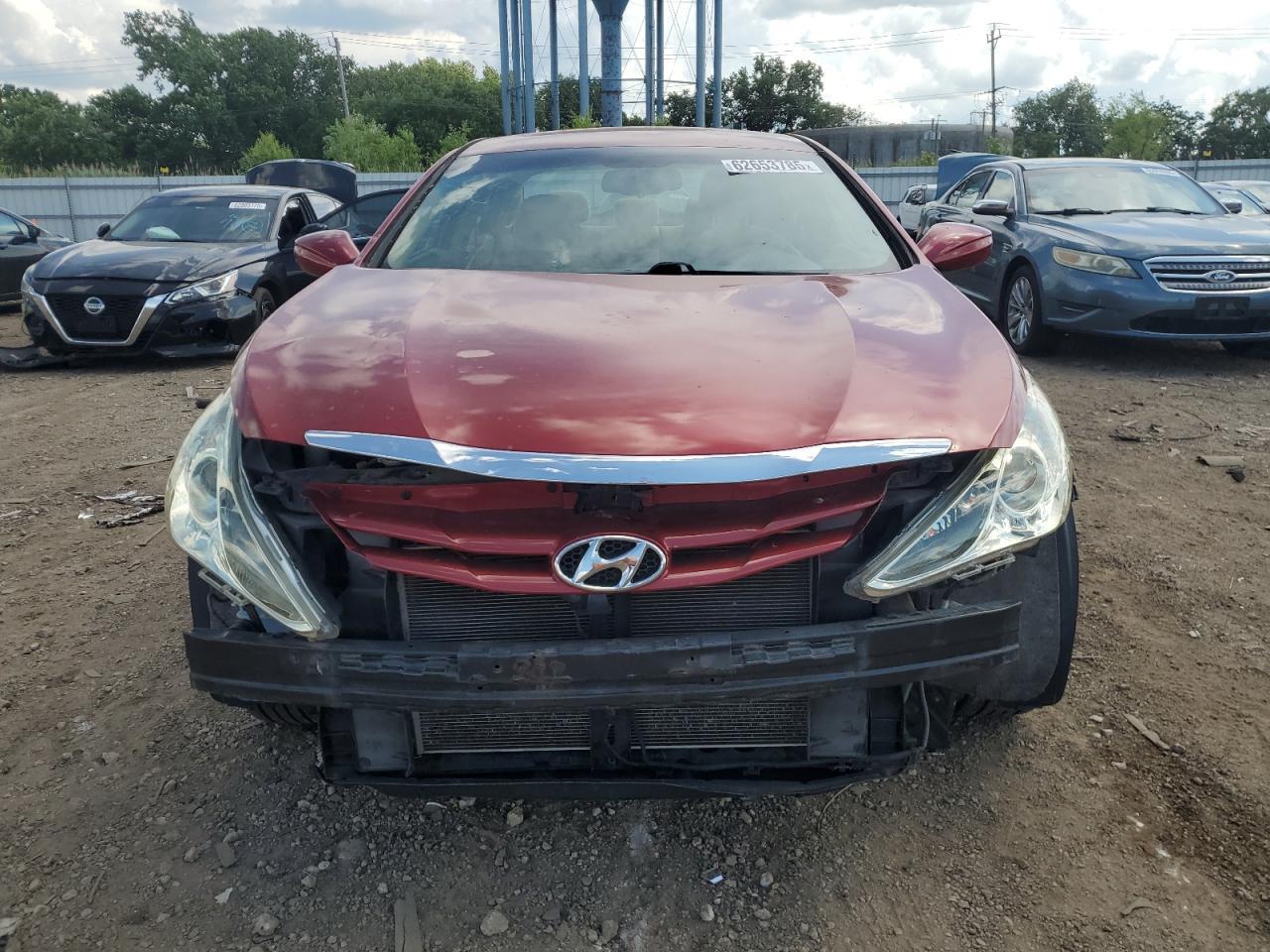 2012 Hyundai Sonata Gls - Image 5