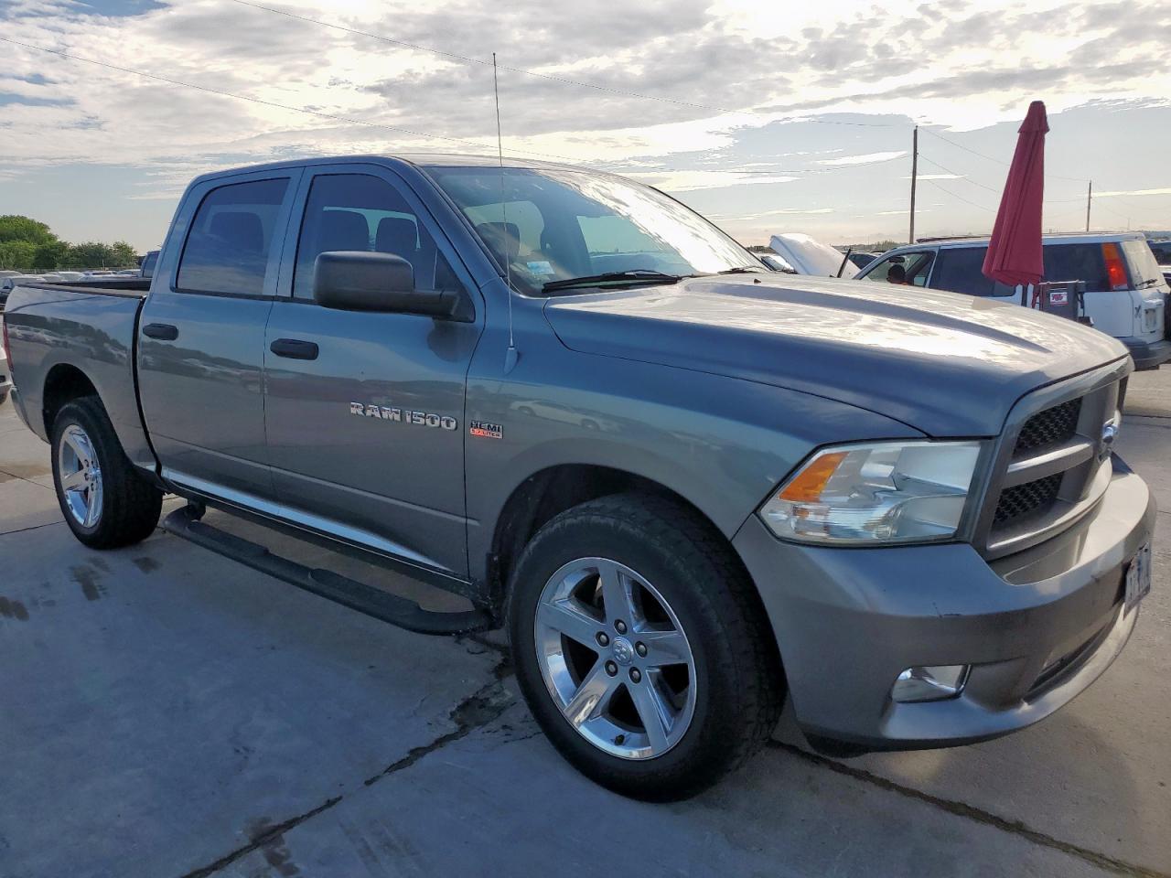 2012 Dodge Ram 1500 St - Фото 4