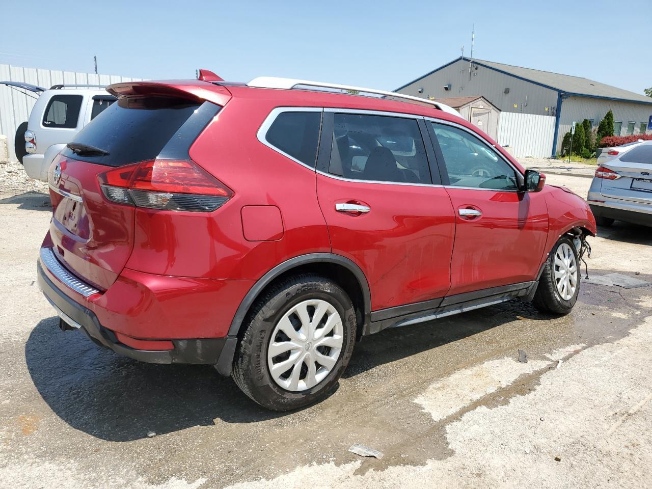 2017 Nissan Rogue S - Фото 3