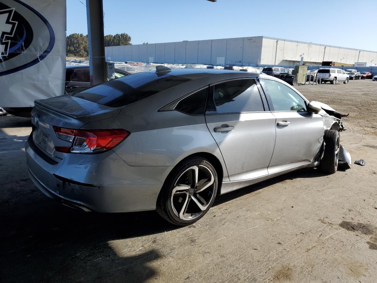 2018 Honda Accord Sport - Image 3