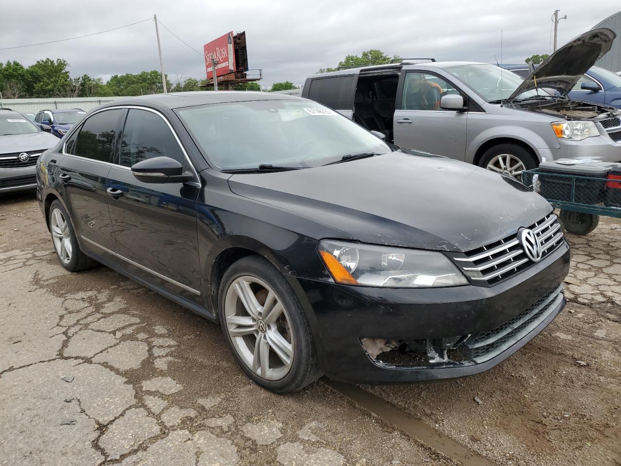 2012 Volkswagen Passat Sel - Image 4