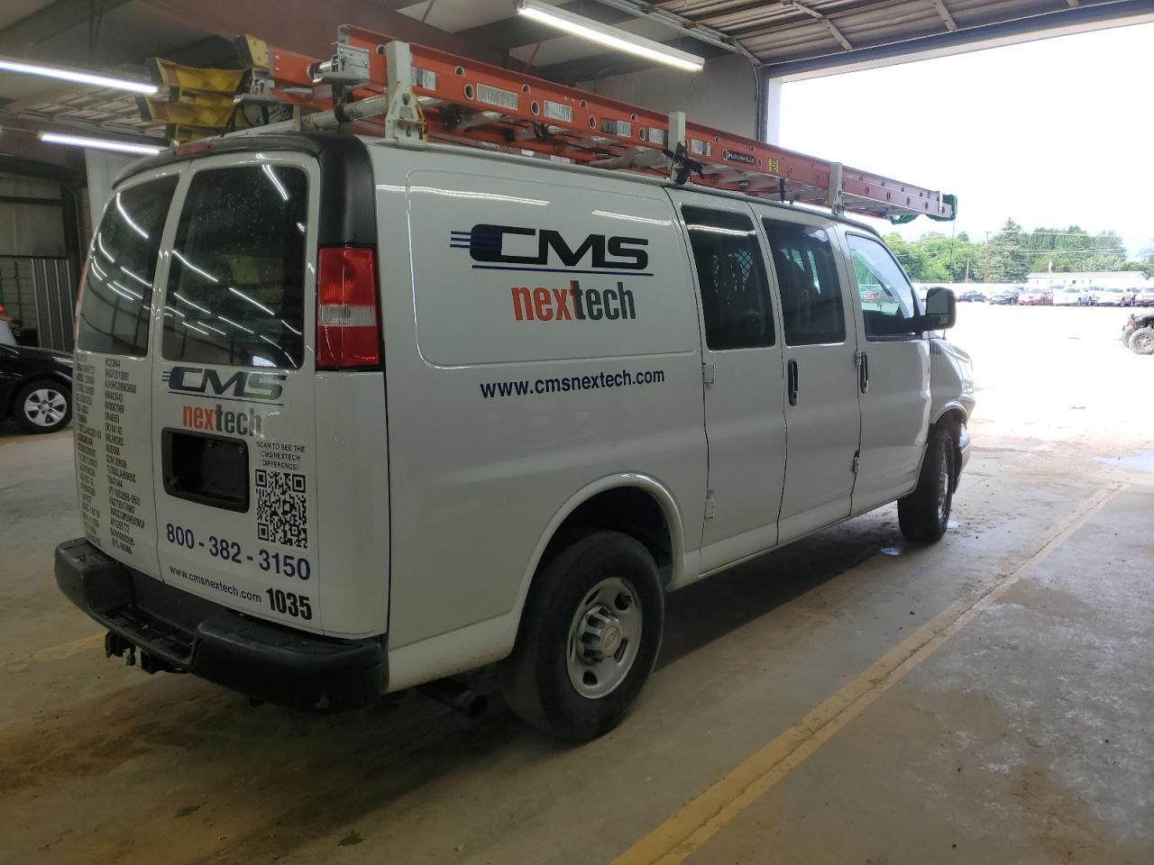 2020 Chevrolet Express G2500 - Фото 3