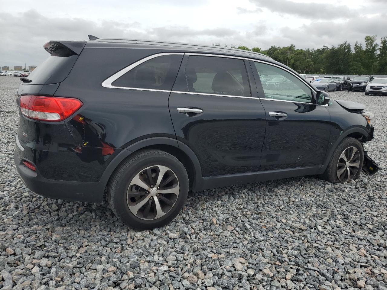 2016 Kia Sorento Ex - Image 3