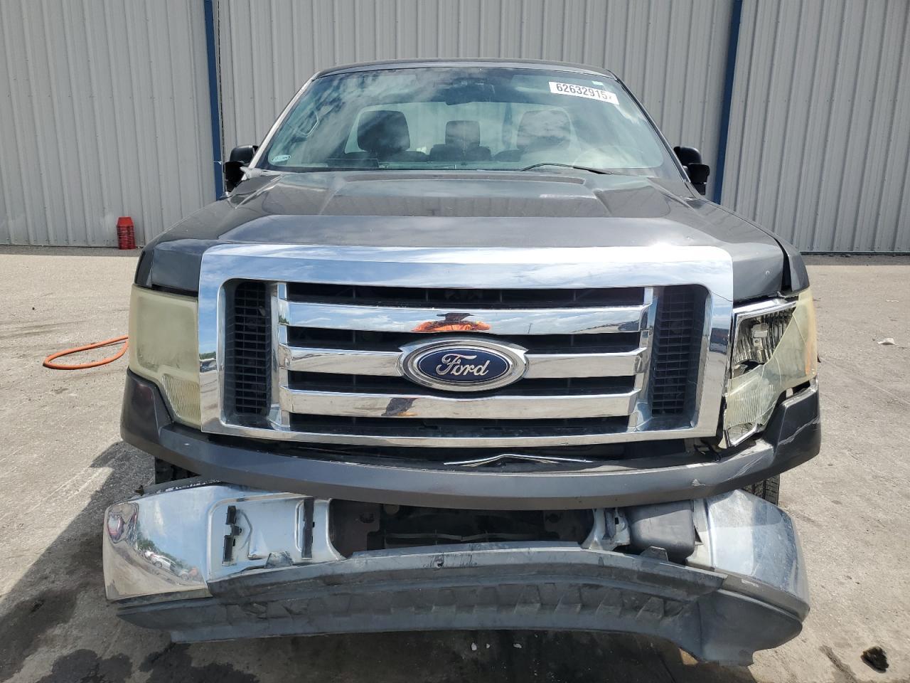 2011 Ford F150 - Фото 5