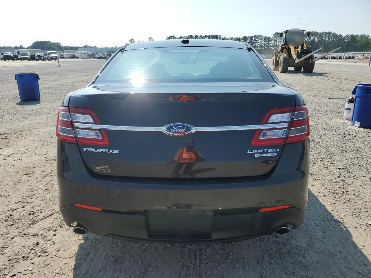 2015 Ford Taurus Limited - Фото 6