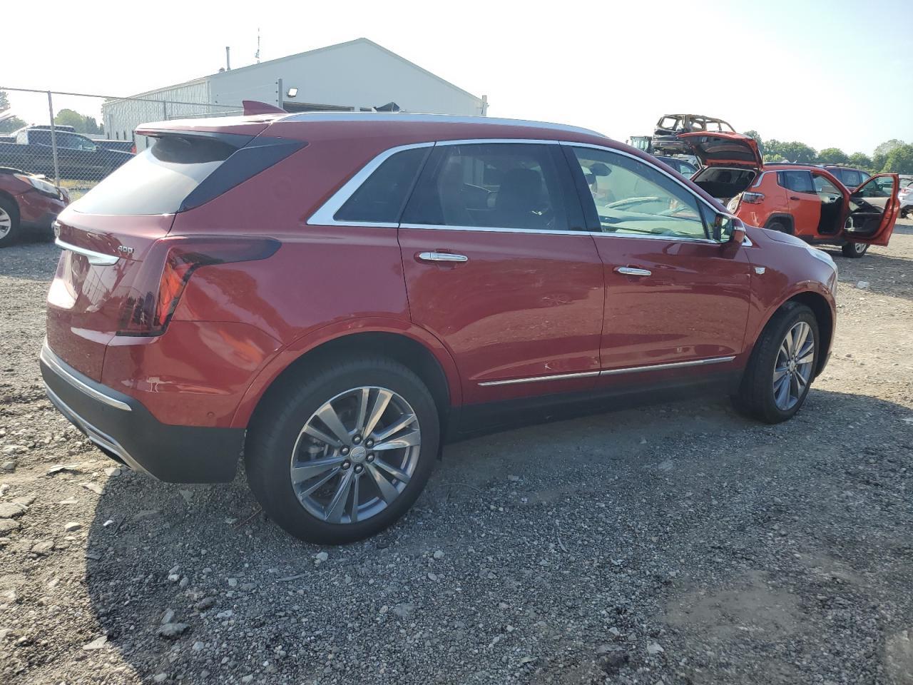 2025 Cadillac Xt5 Premium Luxury - Фото 3