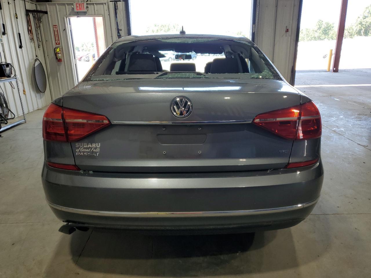 2016 Volkswagen Passat S - Image 6
