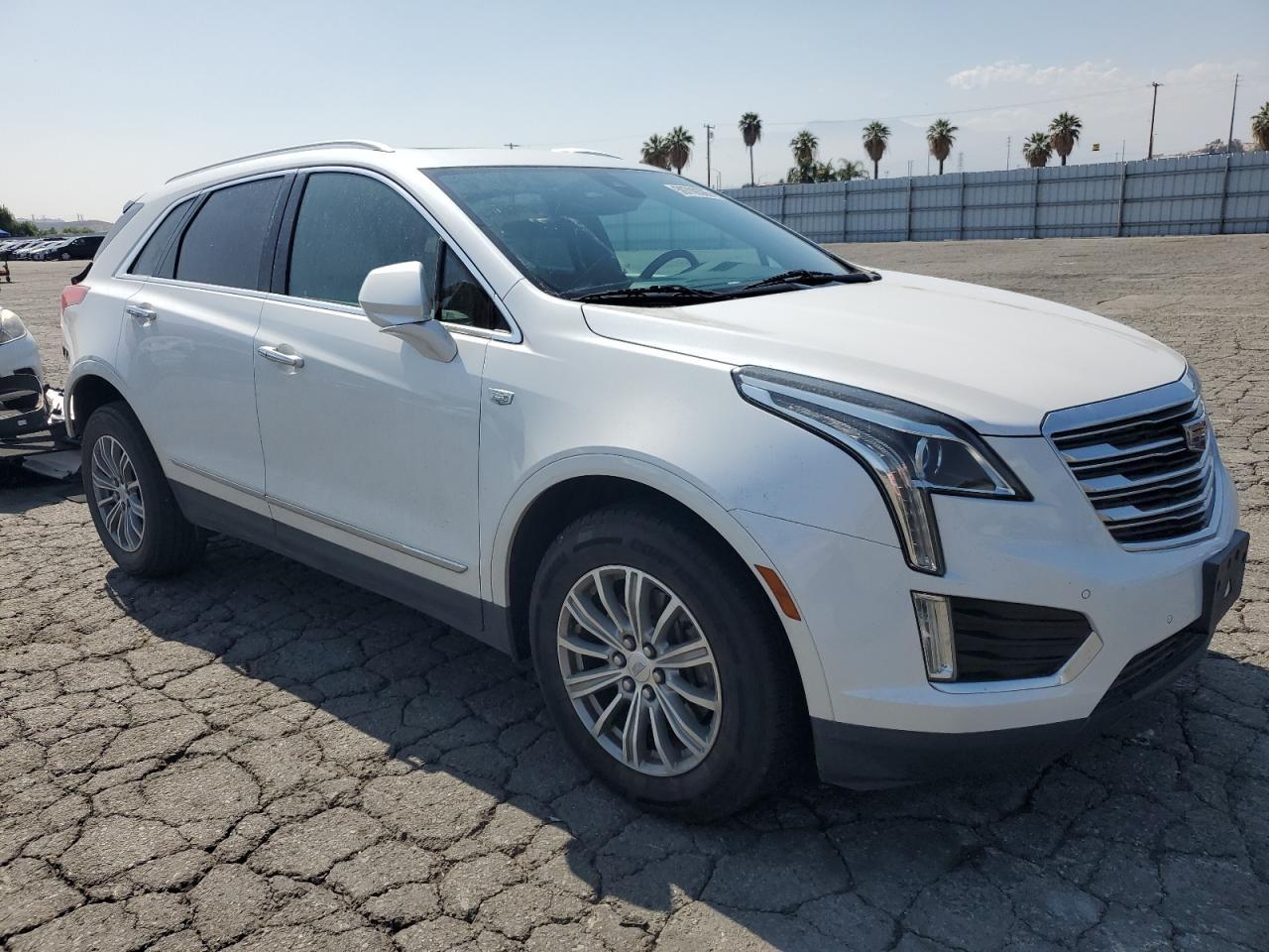 2017 Cadillac Xt5 Luxury - Фото 4
