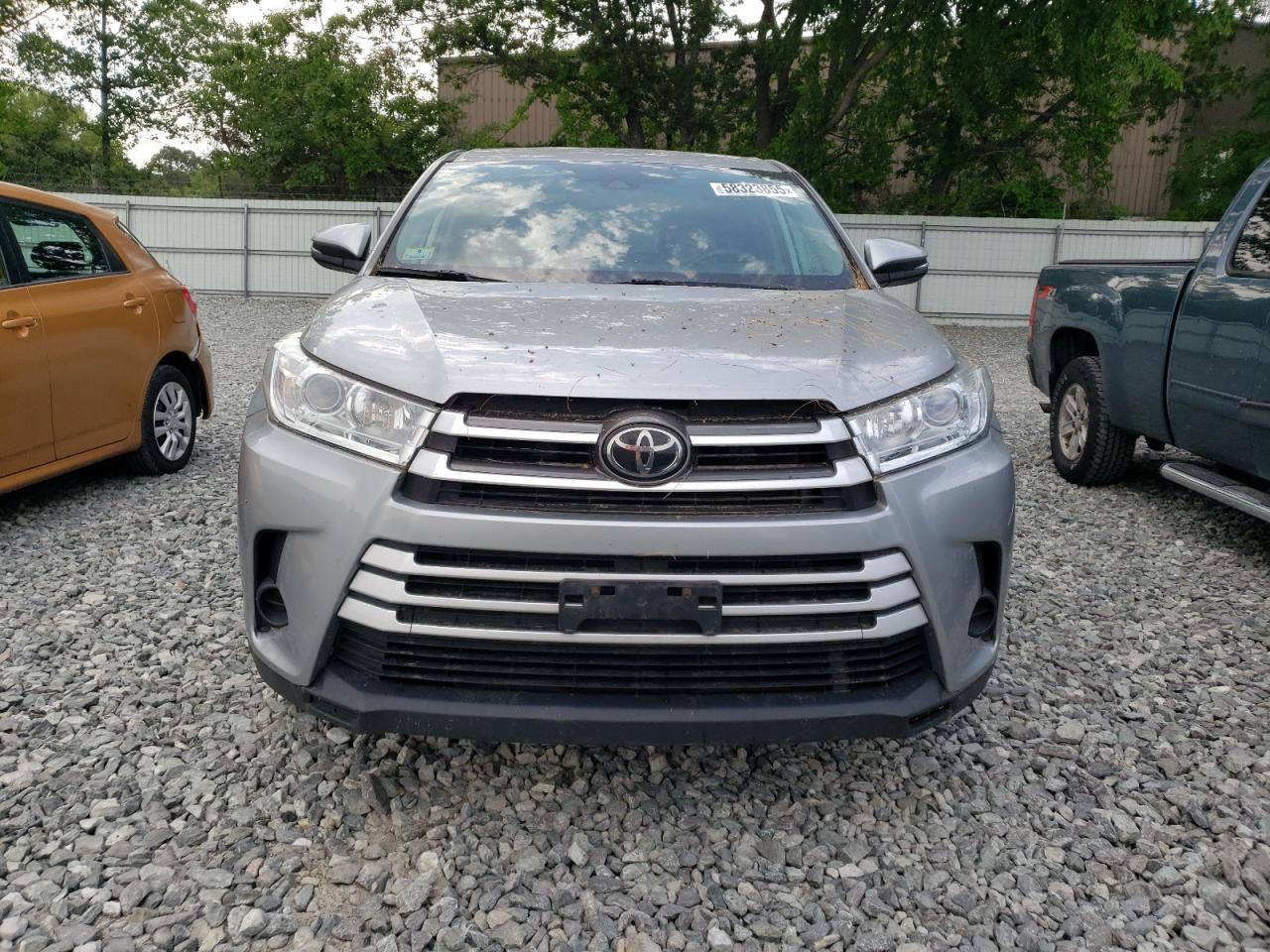 2019 Toyota Highlander Le - Image 5