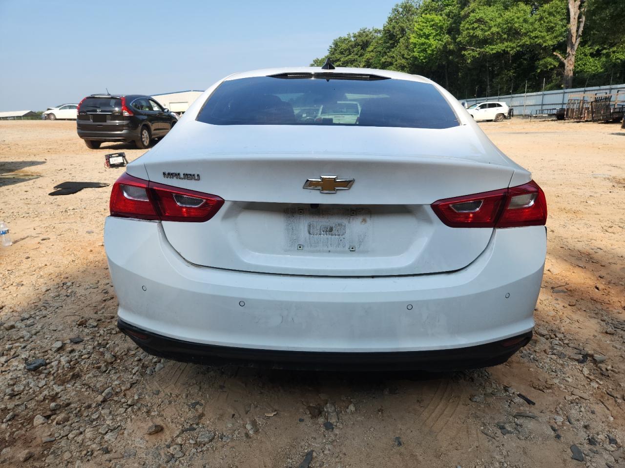 2022 Chevrolet Malibu Ls - Фото 6