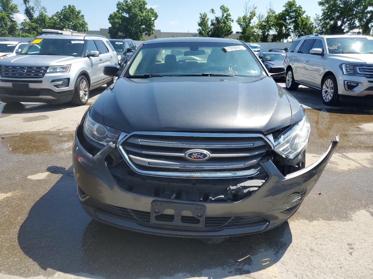 2016 Ford Taurus Se - Фото 5