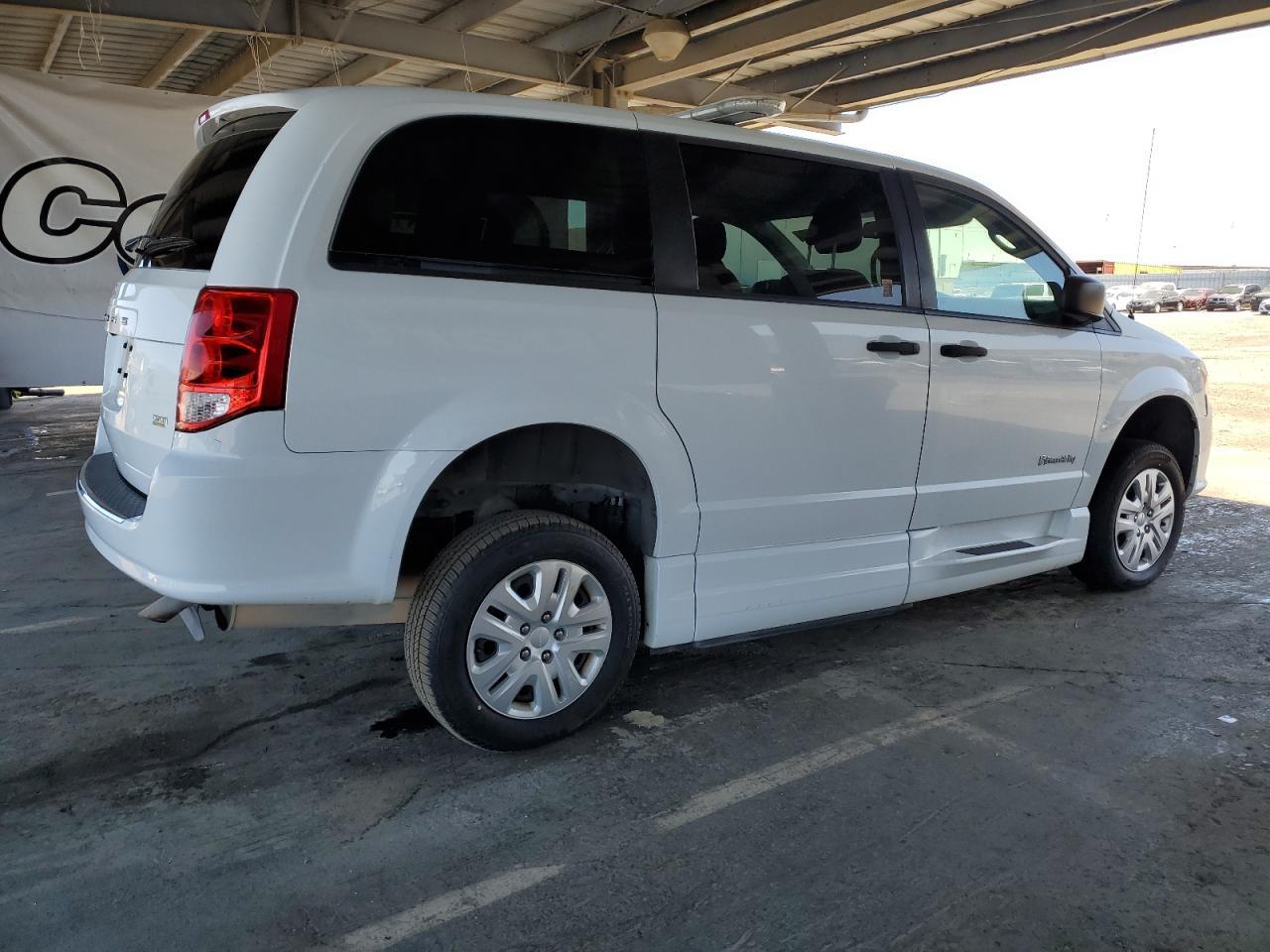 2019 Dodge Grand Caravan Se - Фото 3