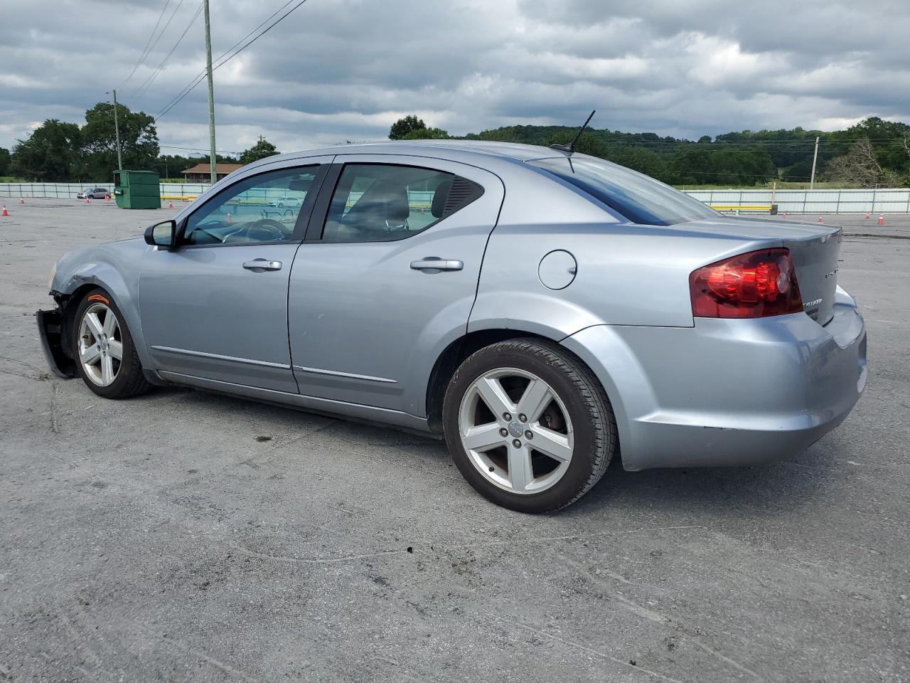 2013 Dodge Avenger Se - Фото 2