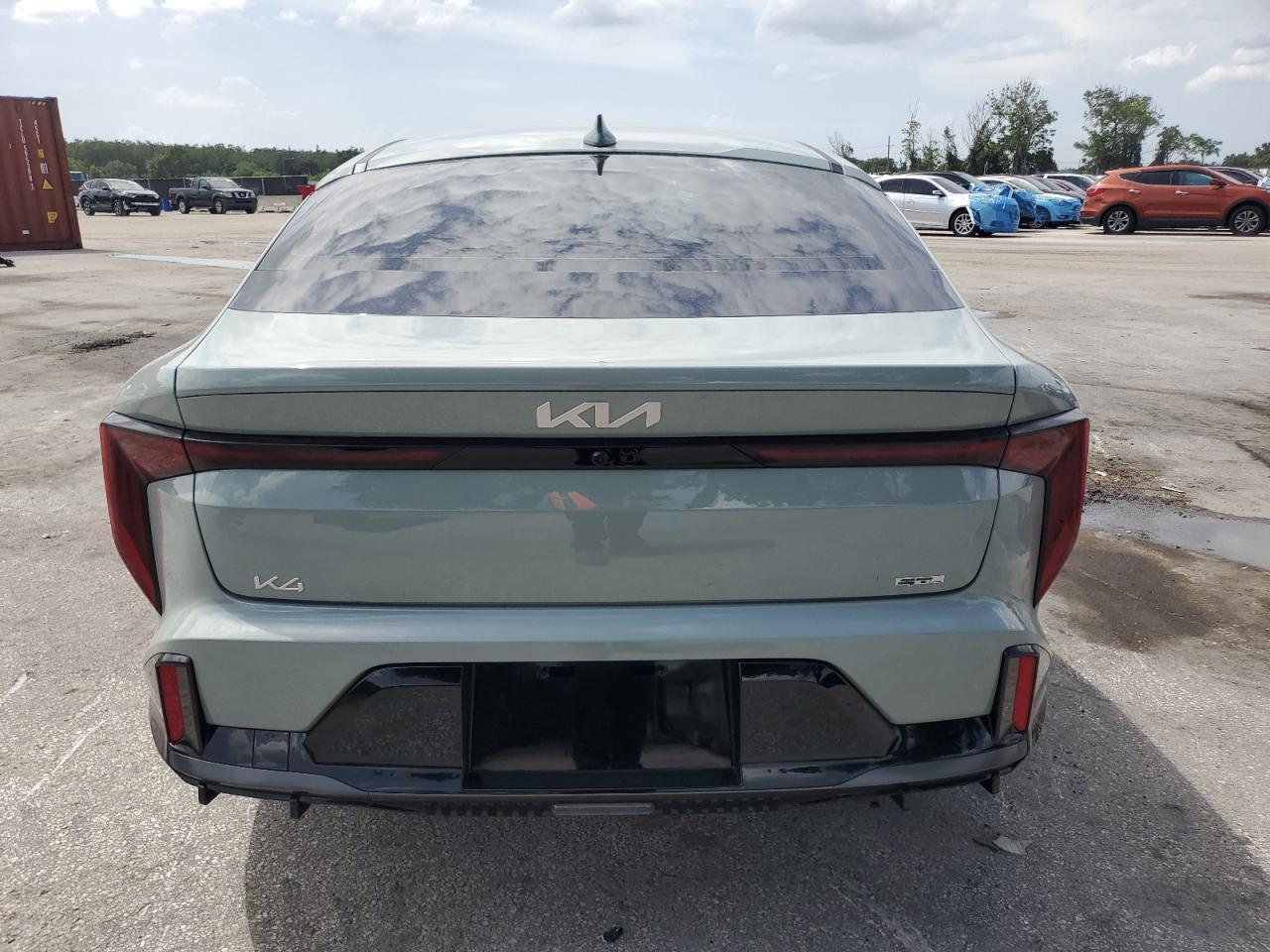 2025 Kia K4 Gt Line - Image 6