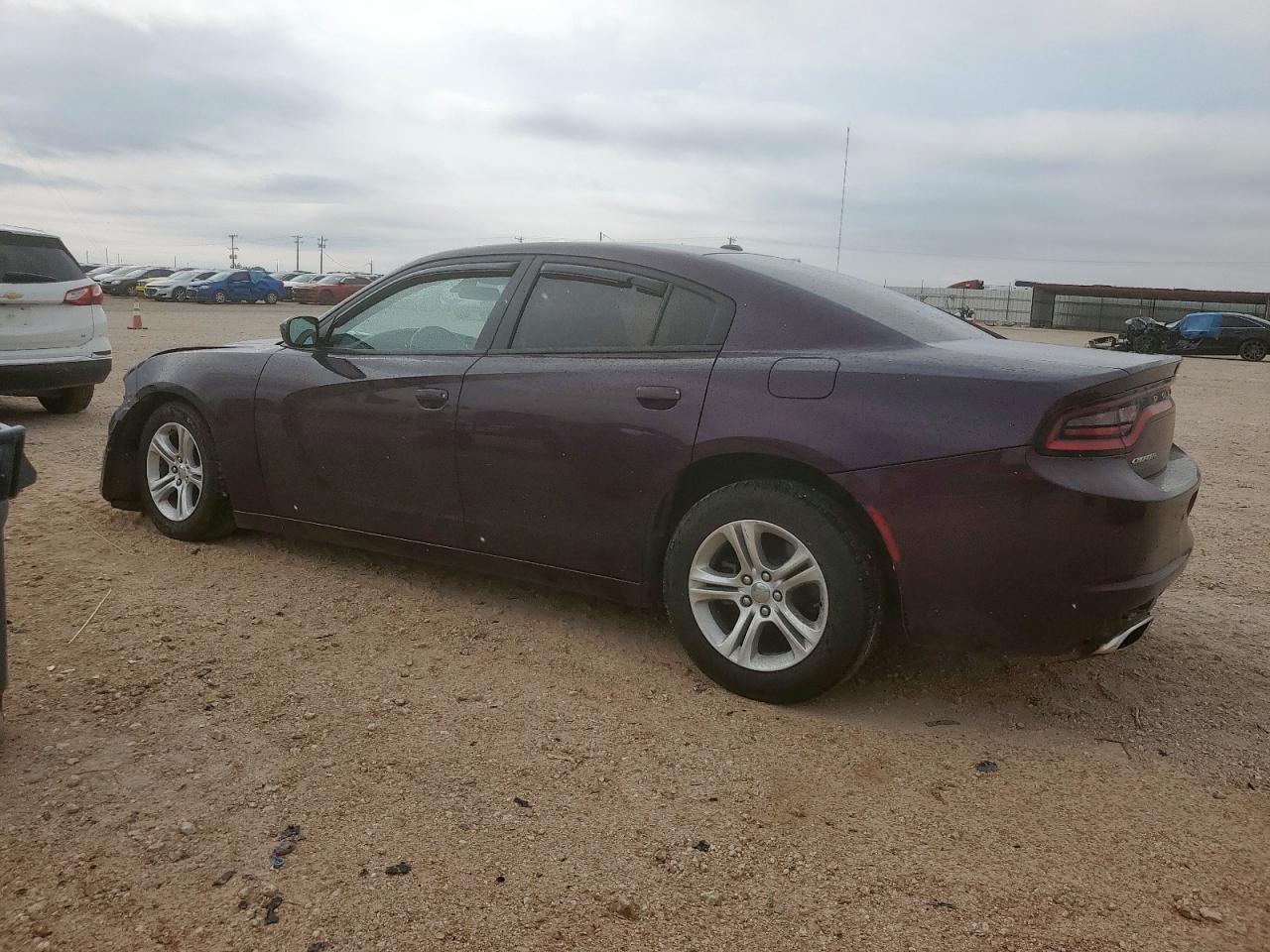 2020 Dodge Charger Sxt - Фото 2