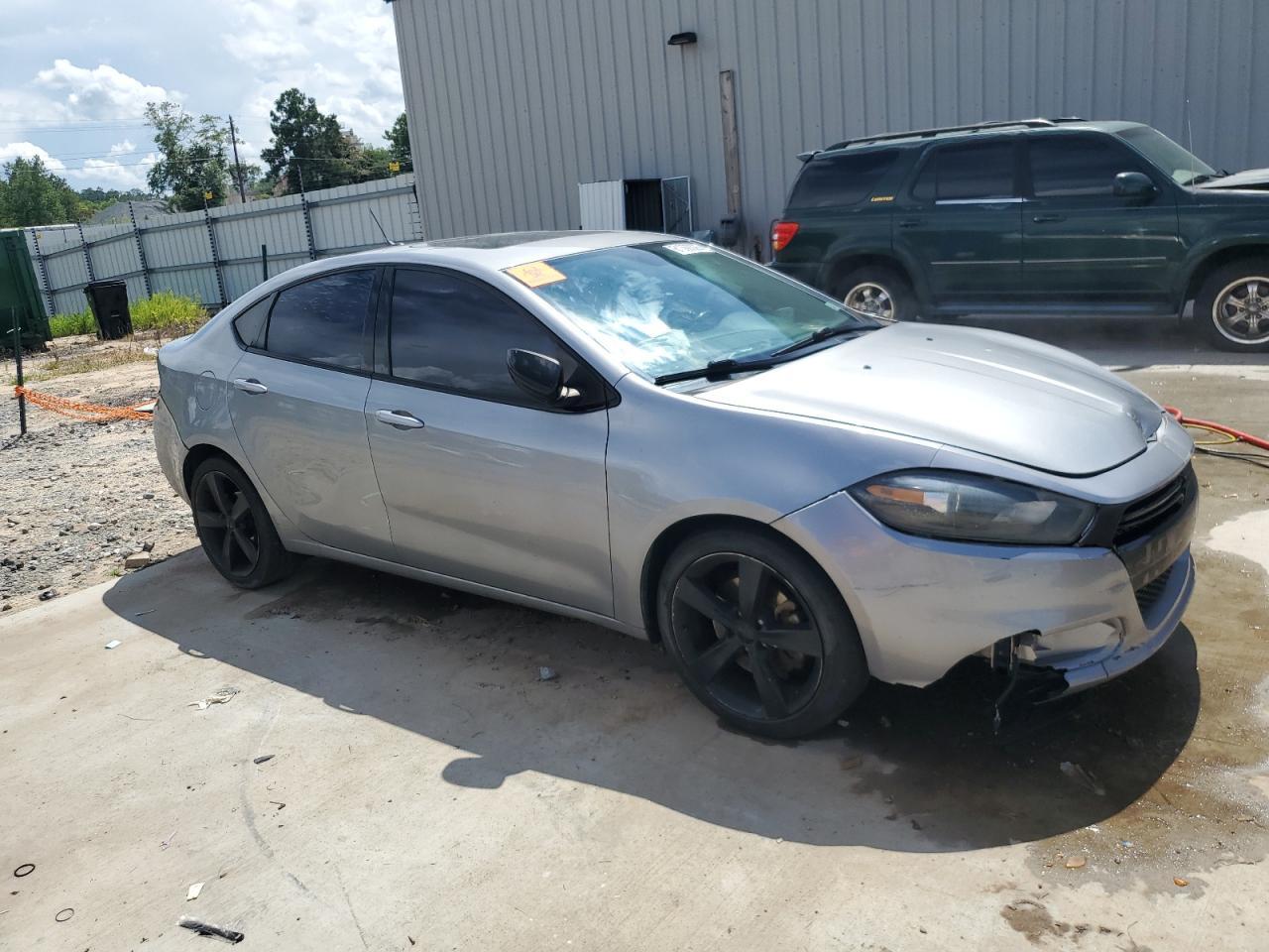 2015 Dodge Dart Sxt - Image 4
