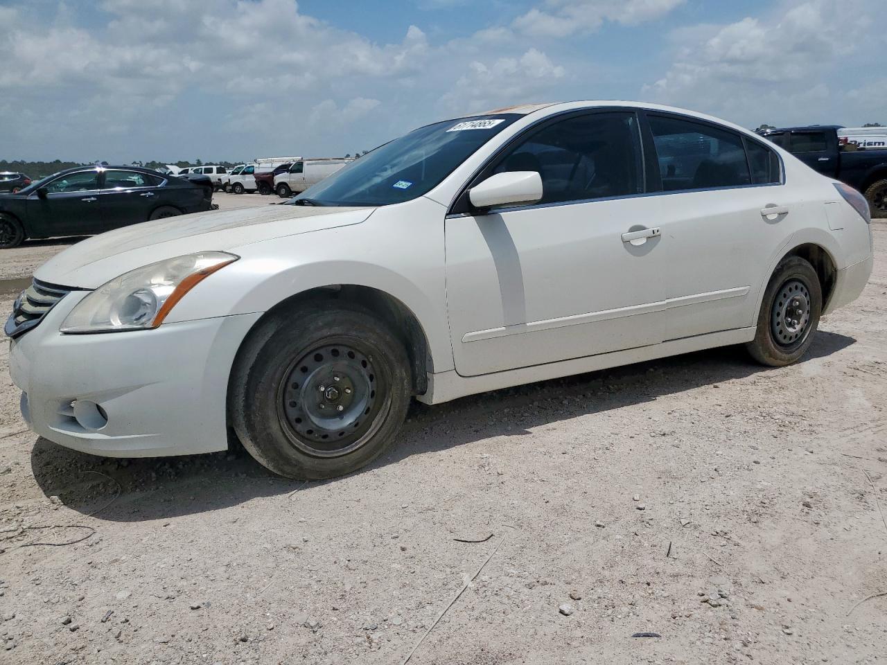 2012 Nissan Altima Base