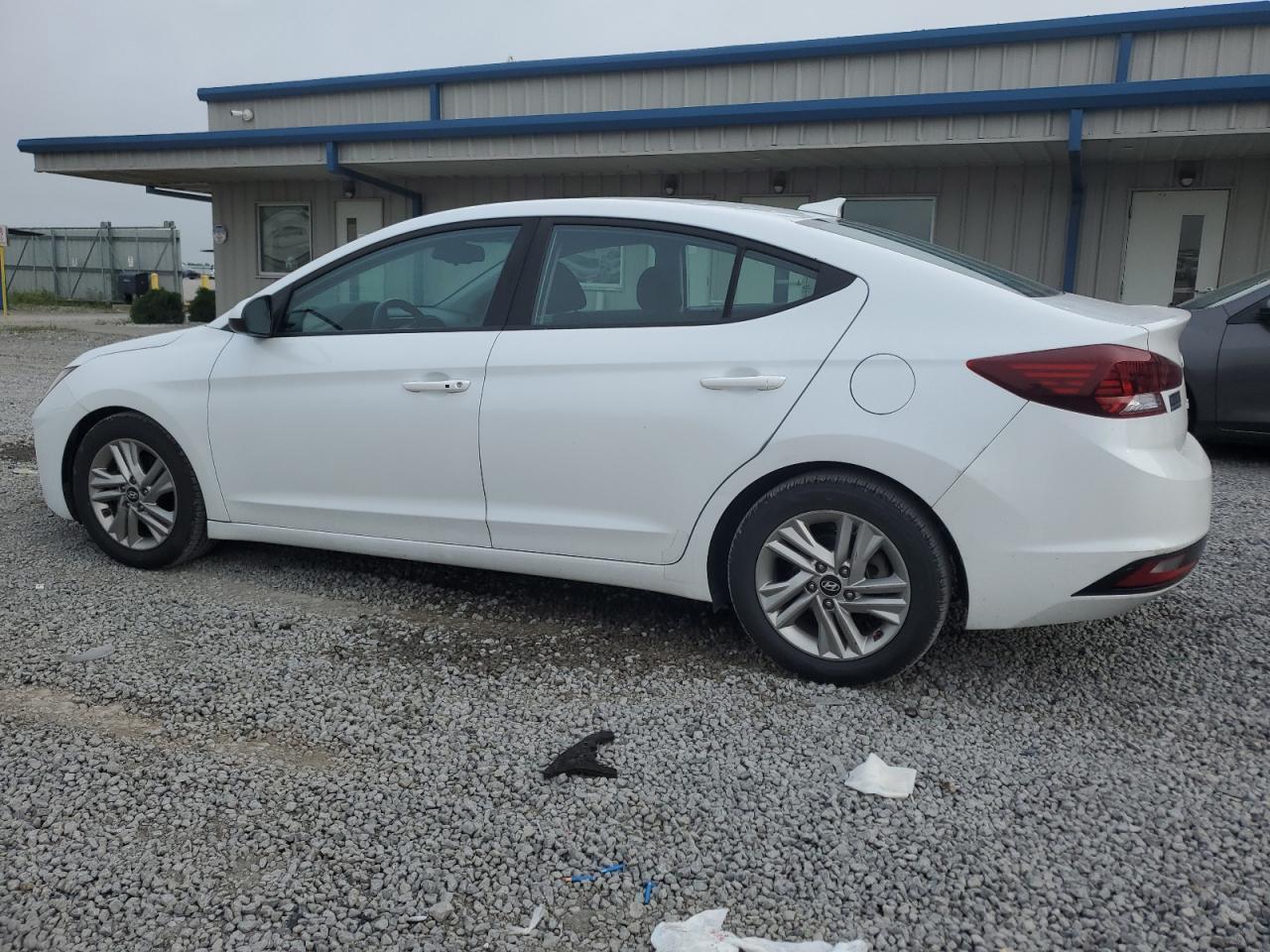 2019 Hyundai Elantra Sel - Фото 2