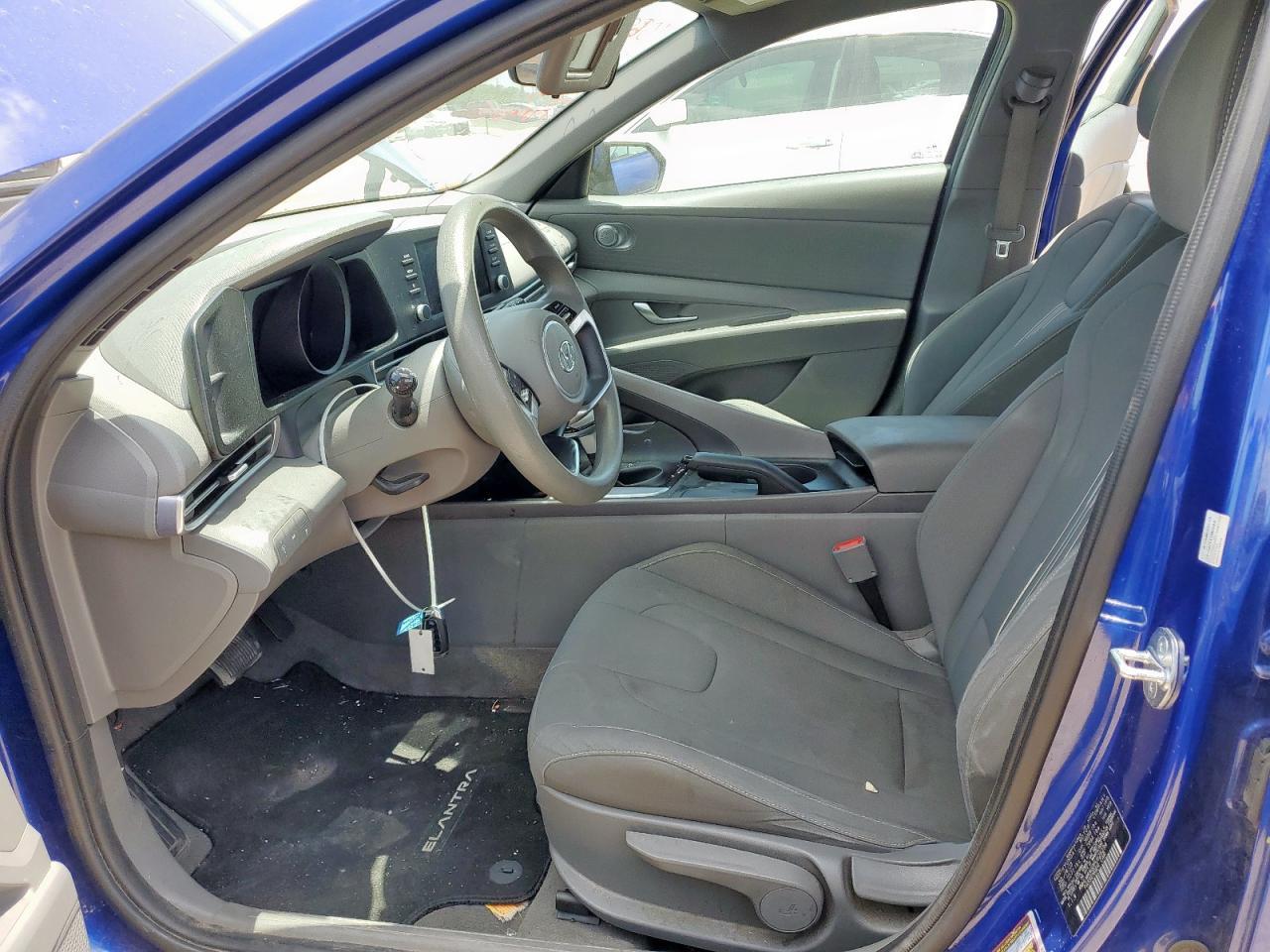 2023 Hyundai Elantra Sel - Image 7