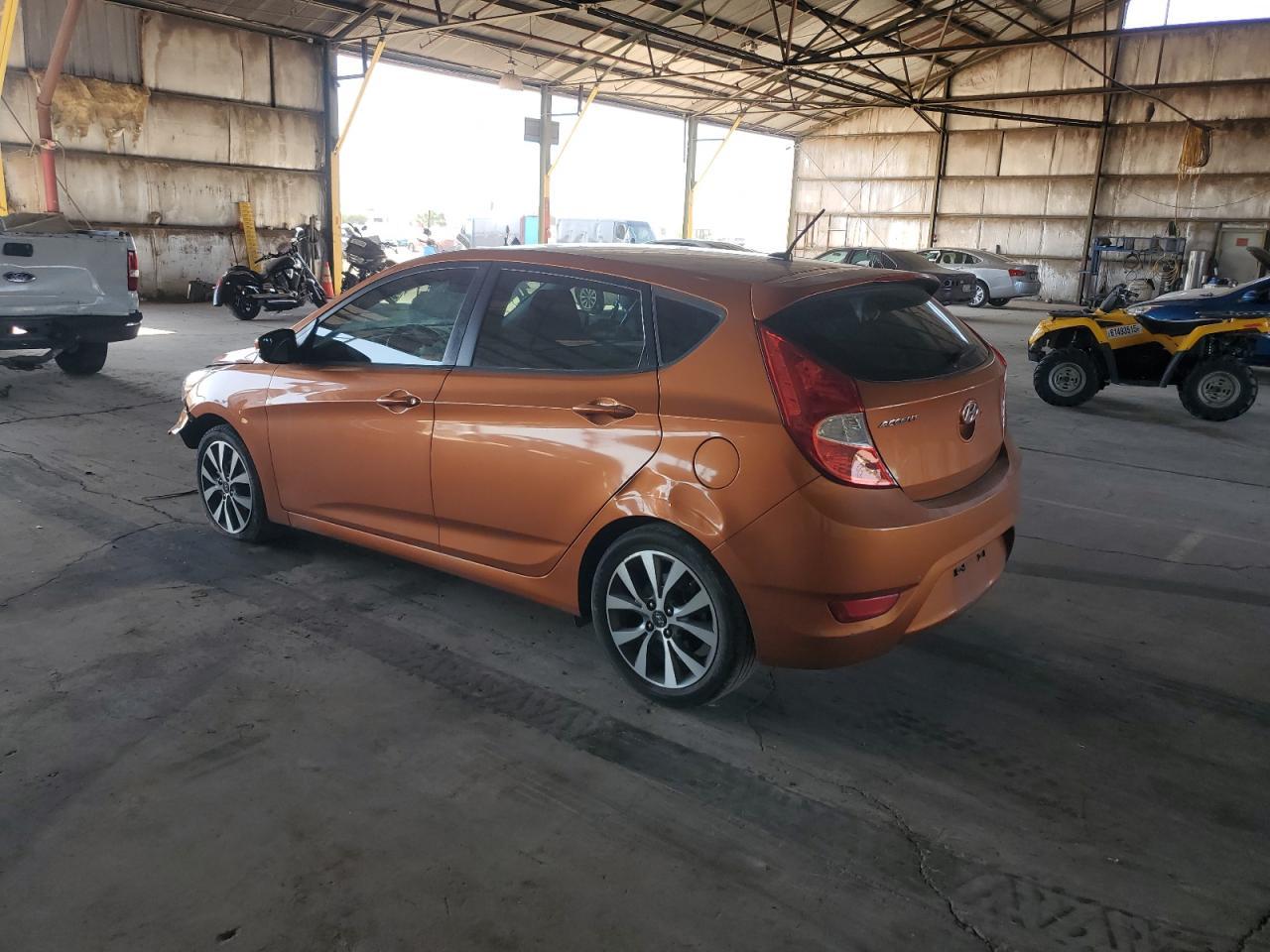 2015 Hyundai Accent Sport - Фото 2