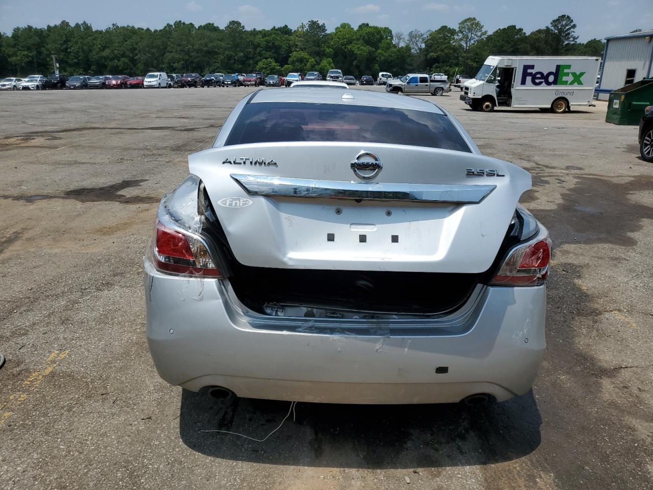 2015 Nissan Altima 3.5S - Фото 6