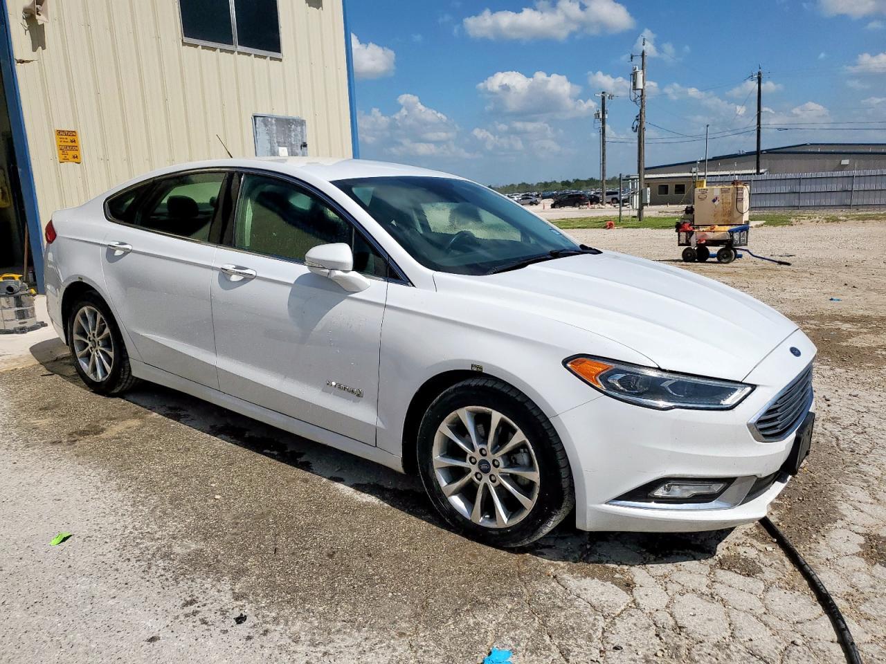 2017 Ford Fusion Se Hybrid - Фото 4