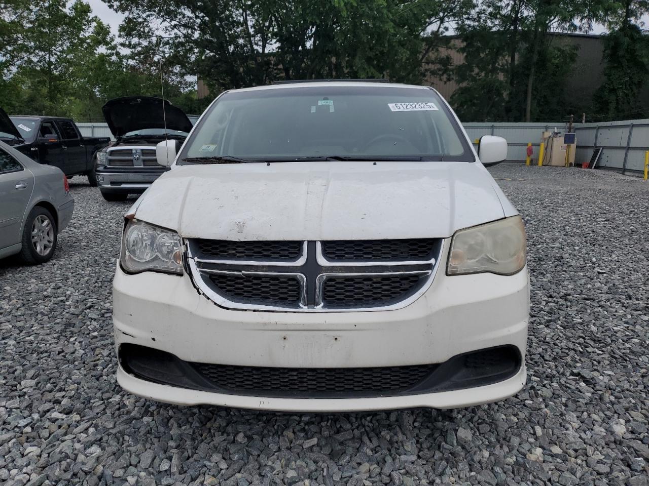 2014 Dodge Grand Caravan Sxt - Image 5