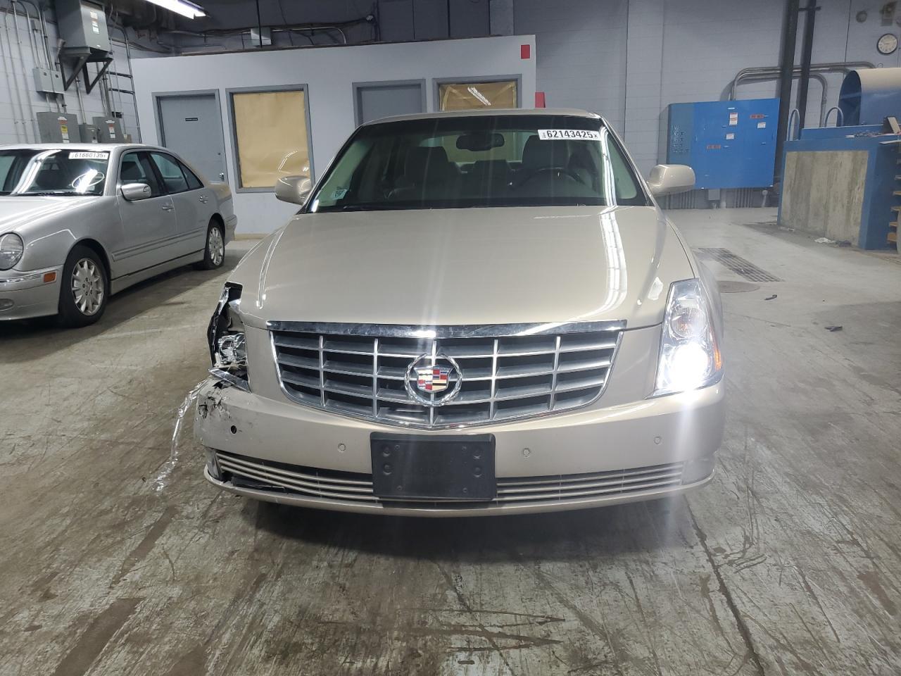 2008 Cadillac Dts - Фото 5