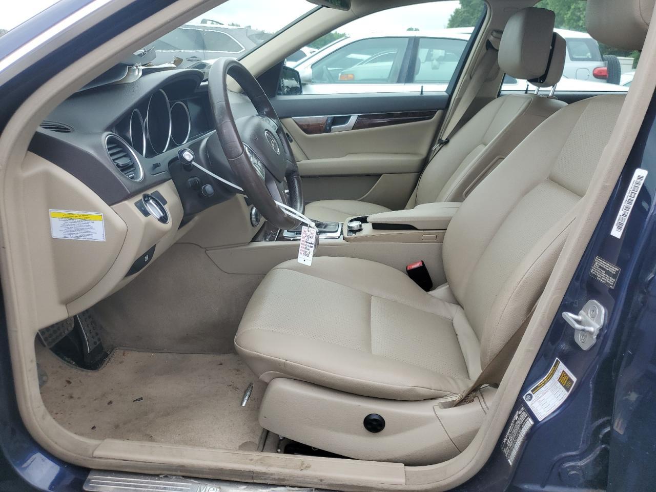 2013 Mercedes-Benz C 300 4Matic - Image 7