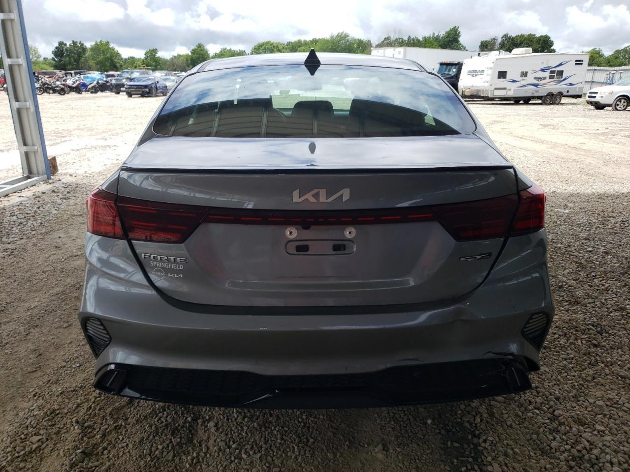 2024 Kia Forte Gt Line - Фото 6