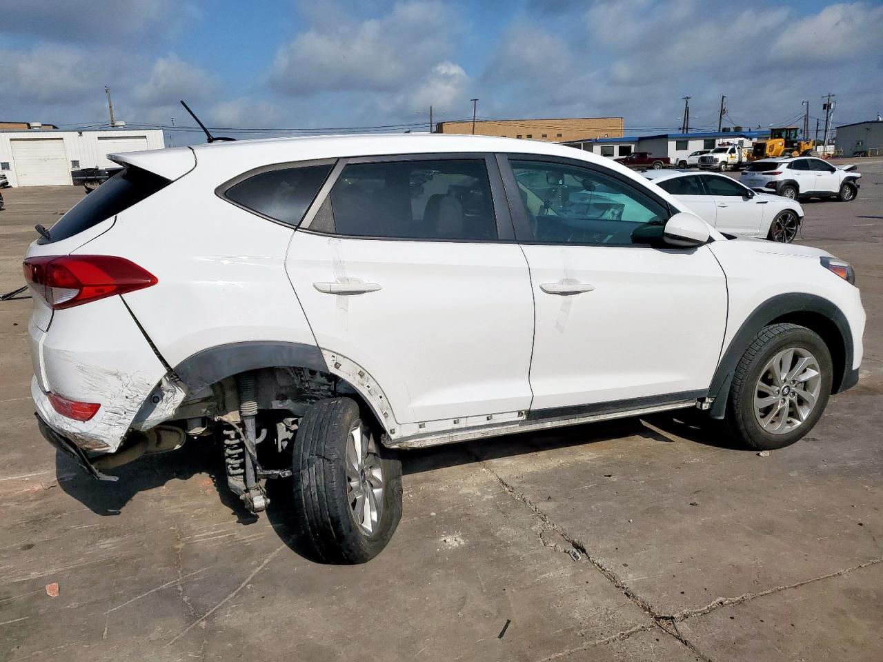 2016 Hyundai Tucson Se - Фото 3